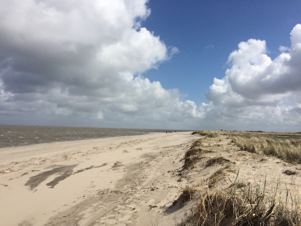 Nordsee Strand Yoga Vidya